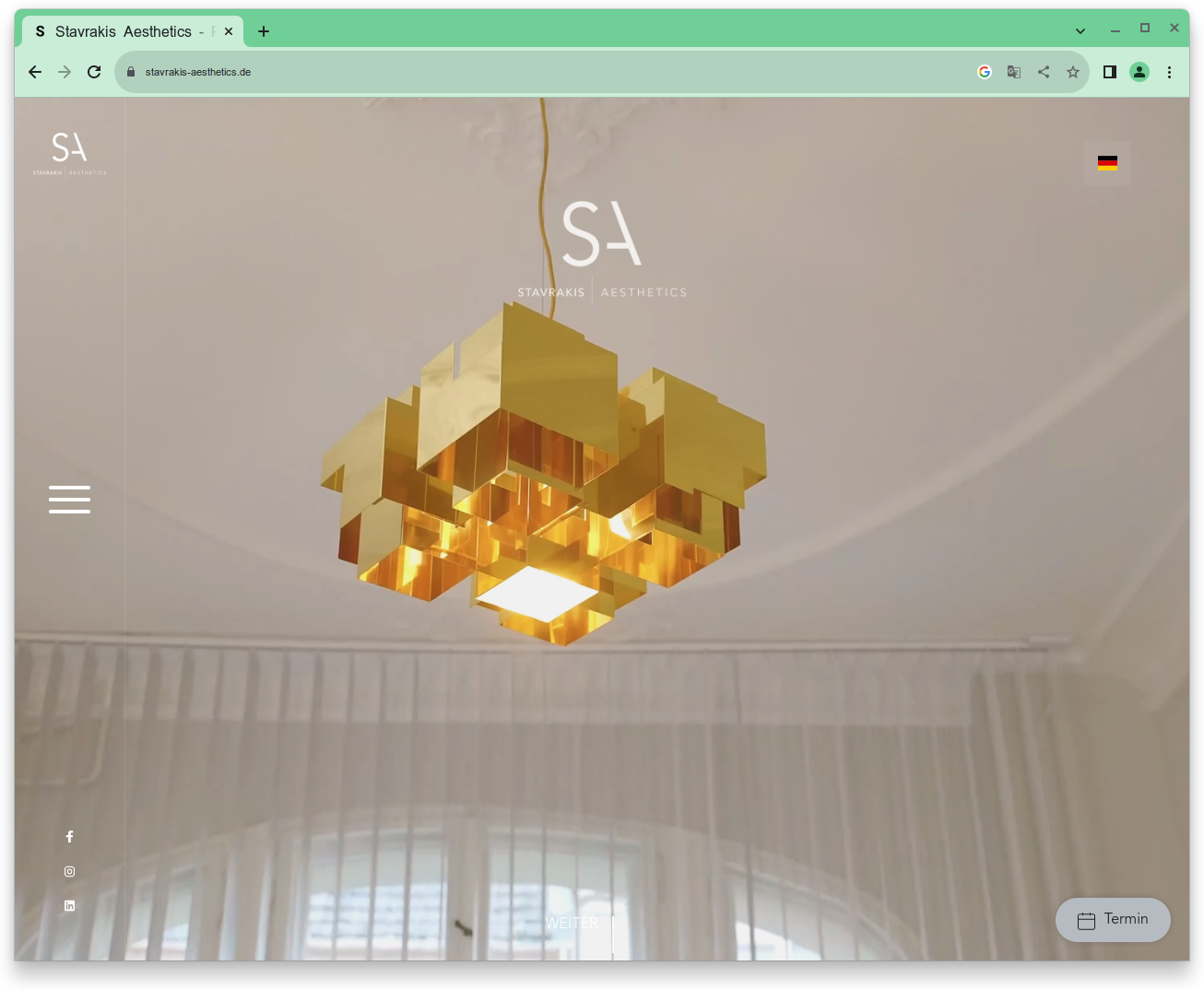 Screenshot von Stavrakis-aesthetics.de - Stavrakis Aesthetics - Plastic Surgery clinic in Berlin | Beauty is how you feel. Design by Jorge Guimarães